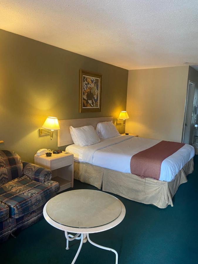 Americas Best Value Inn Meridian Buitenkant foto
