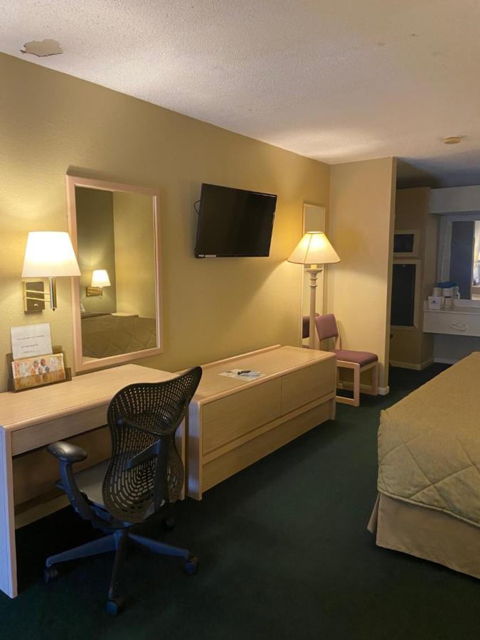 Americas Best Value Inn Meridian Buitenkant foto