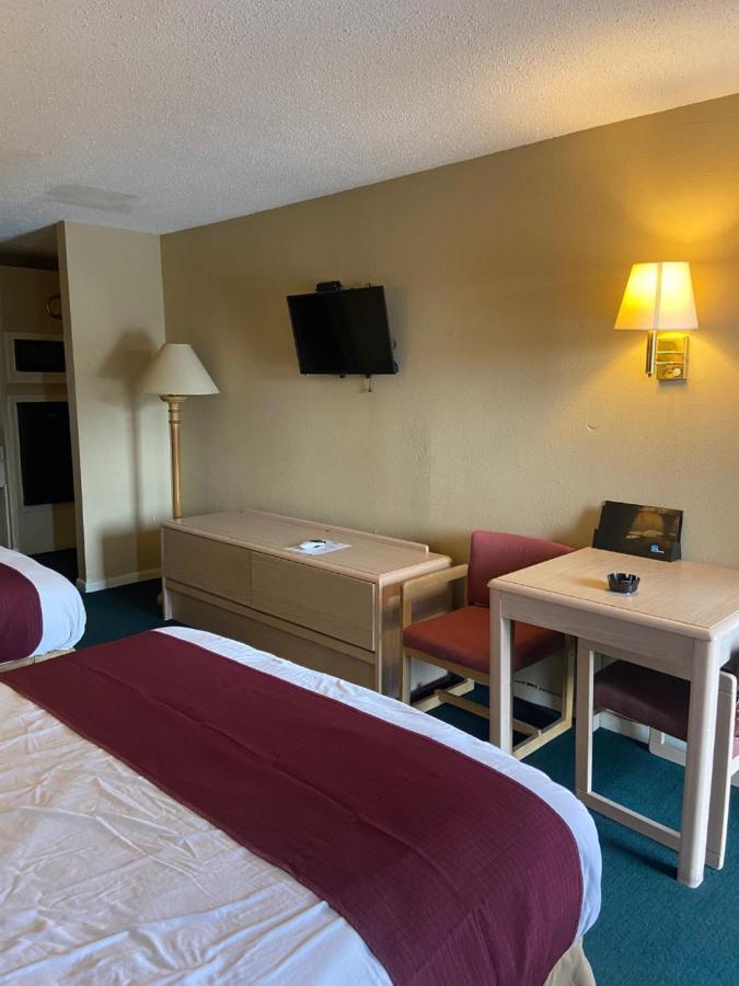 Americas Best Value Inn Meridian Buitenkant foto