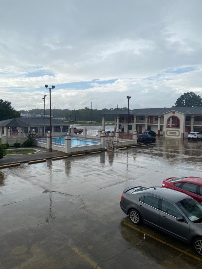 Americas Best Value Inn Meridian Buitenkant foto